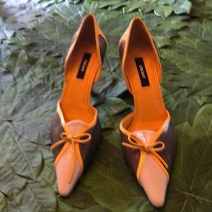 DKNY Multi Colored Pumps